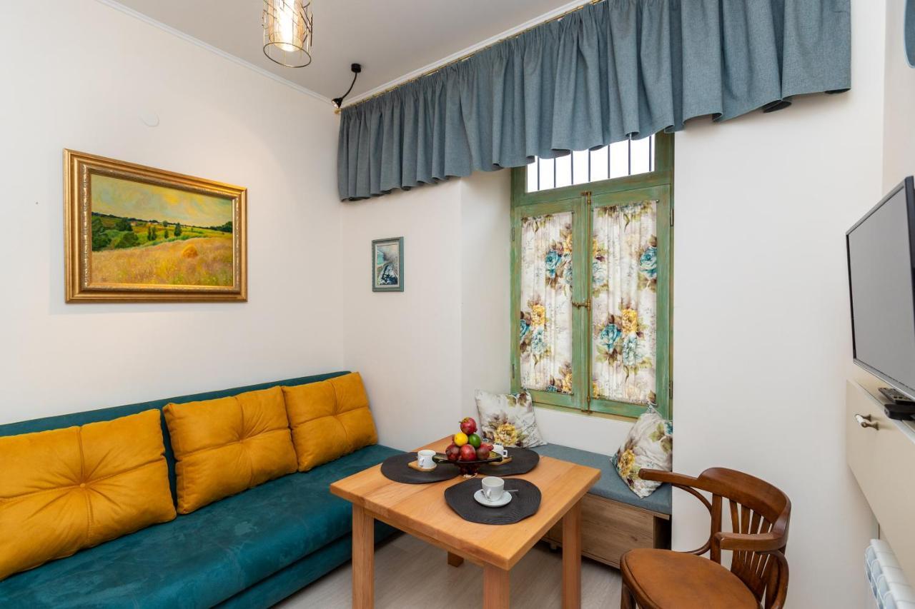 Tamo Rooms Tbilisi Buitenkant foto